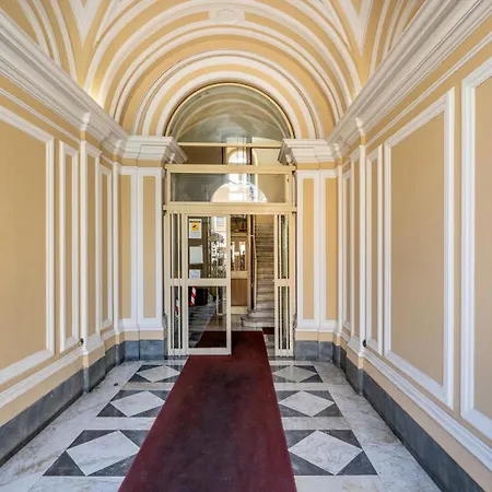 Appartement Opera Square 3br 3ba